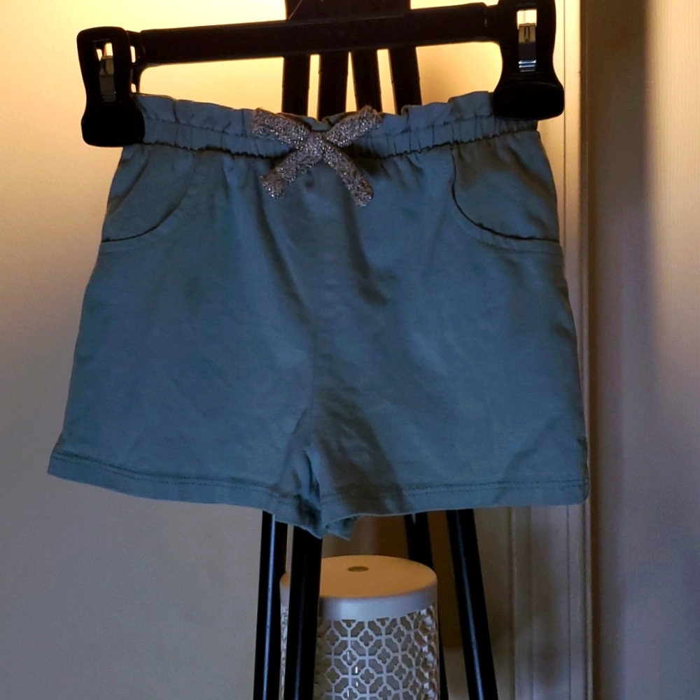 CYNTHIA ROWLEY 4 PIECE SET OF GIRL'S 1 TOP & 3 SHORTS SZ 2T
